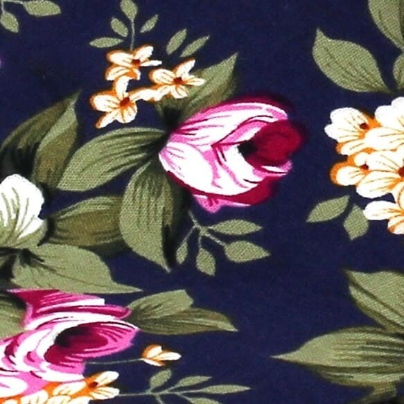 Corbata Estrecha Flores Azul Marino
