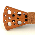 Pajarita Madera Agujeros Pequeños