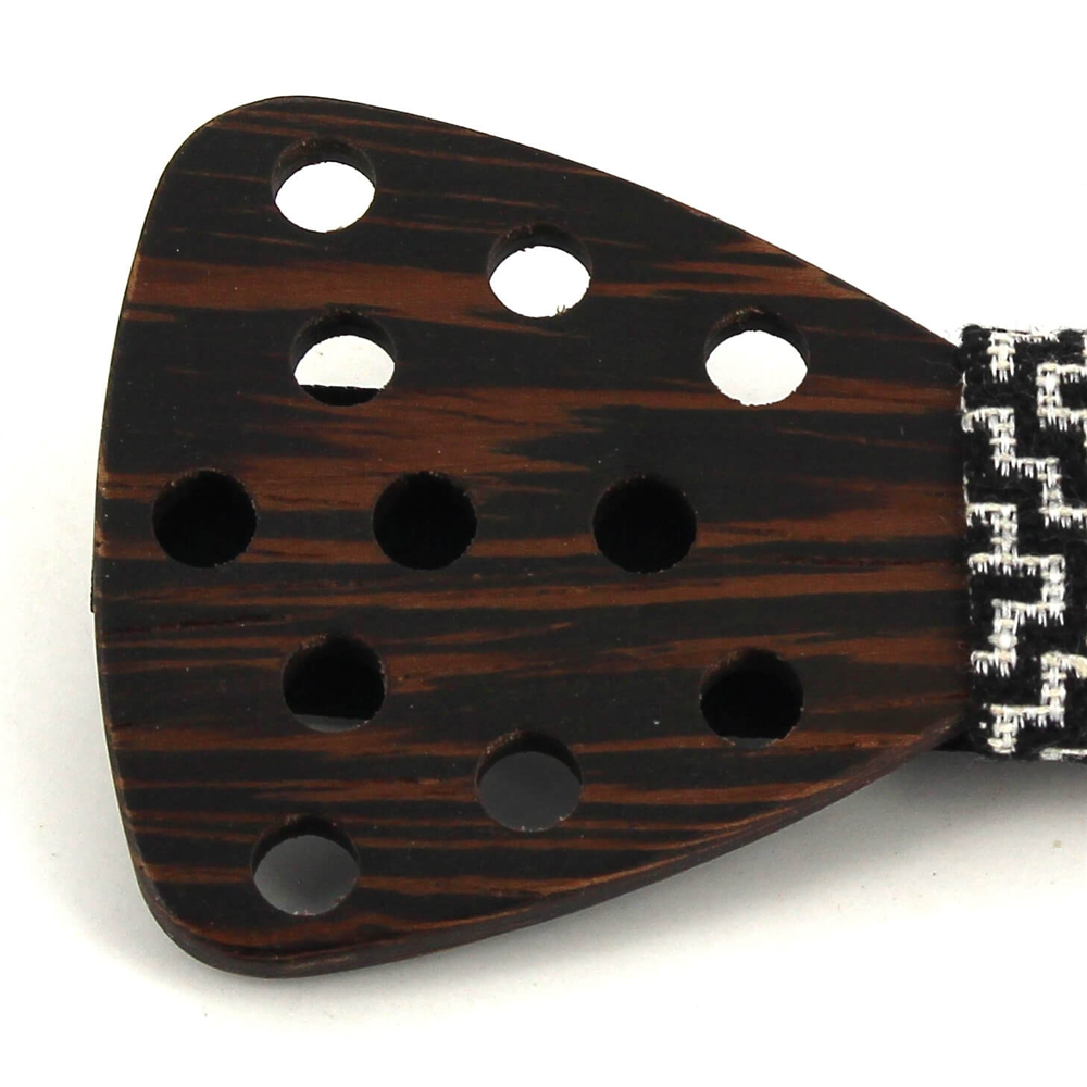 Pajarita Madera Agujeros Pequeños