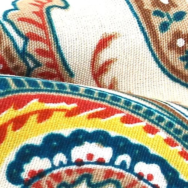 Pajarita Paisley Blanca
