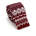 Corbata Punto Granate Estampado Invernal