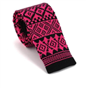 Corbata Punto Negra Estampado Invernal